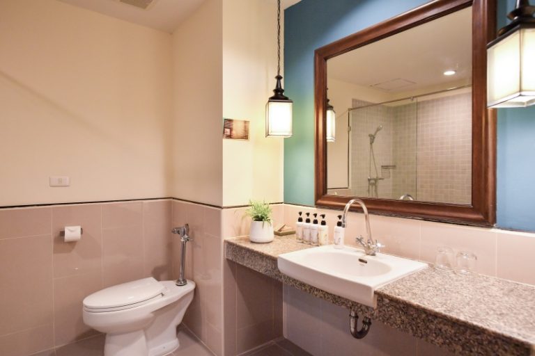 Superior Garden Family Room
