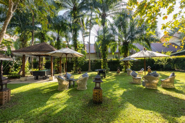Garden Bar